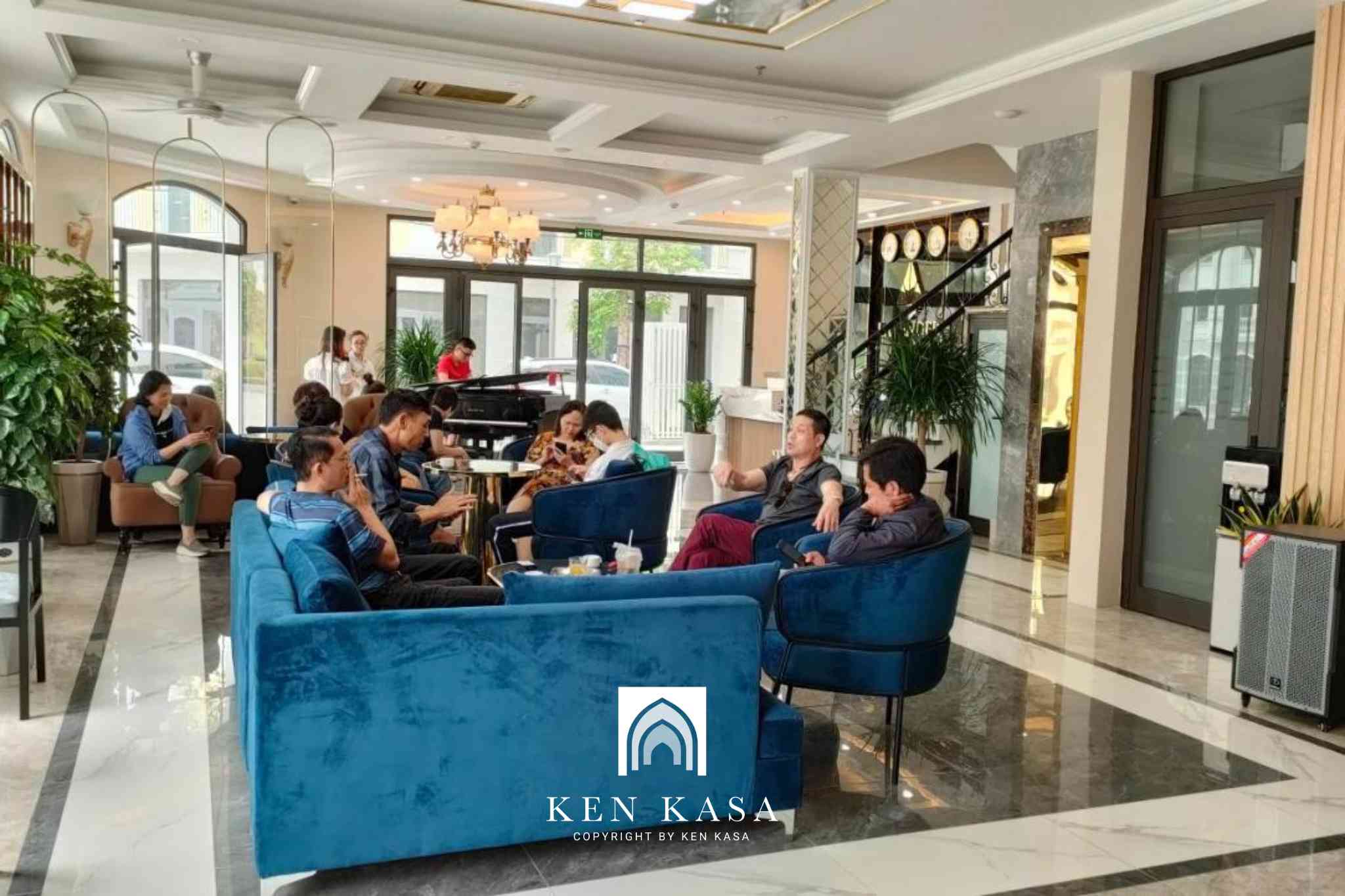 Không gian sang trọng tại khu vực sảnh khách sạn